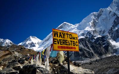 Everest base camp with (2 high passes)