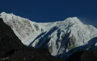 Kanchenjunga North and South (lodge trek)